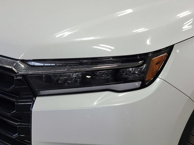 New 2026 Honda Pilot Touring image 8