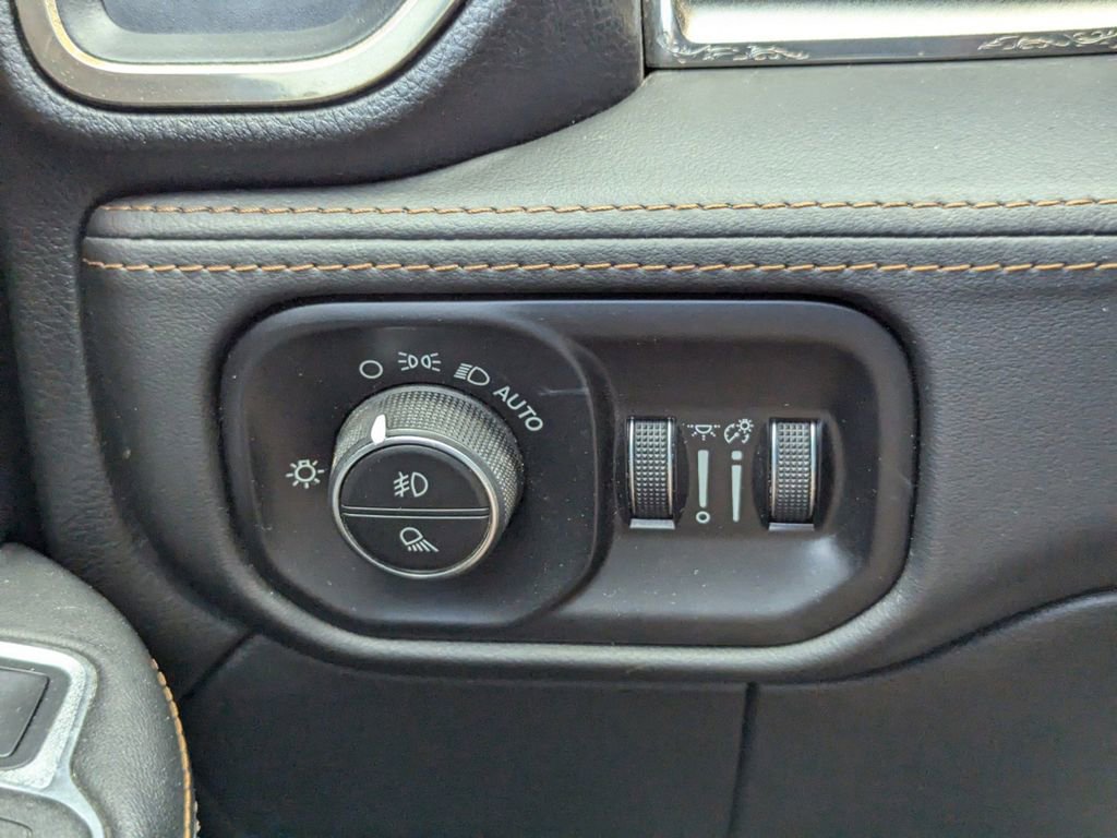 Used 2021 RAM 3500 Limited image 38