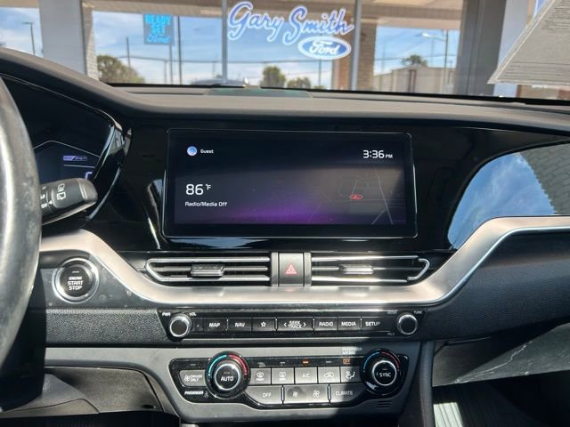 Used 2021 Kia Niro EX Premium image 19