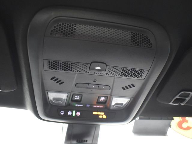 Used 2023 Cadillac XT5 Premium Luxury image 29