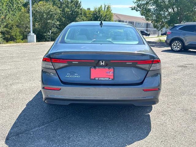 Used 2024 Honda Accord EX image 6