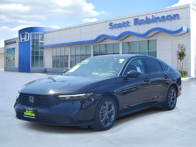 Certified 2023 Honda Accord EX image 2