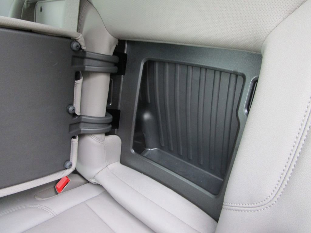 Used 2024 GMC Sierra 1500 SLT w/ SLT Premium Plus Package image 25