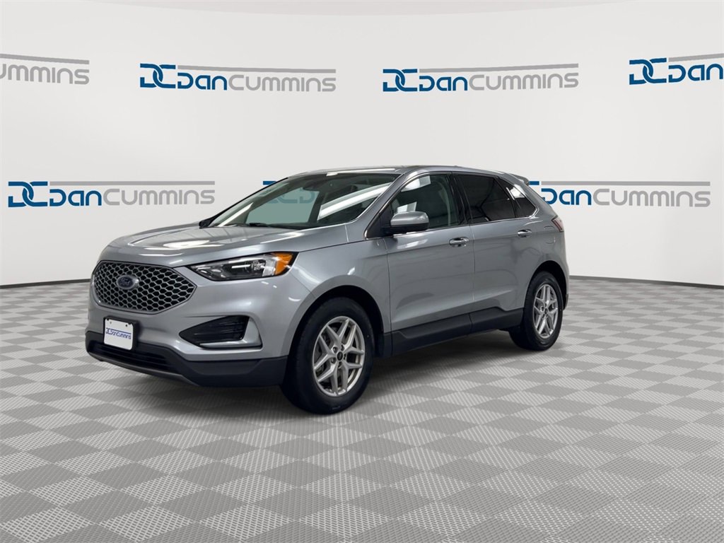 Used 2023 Ford Edge SEL image 4