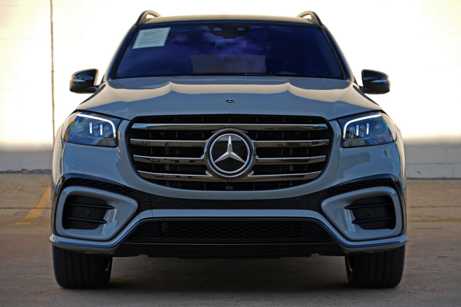 Used 2024 Mercedes-Benz GLS 580 4MATIC image 7