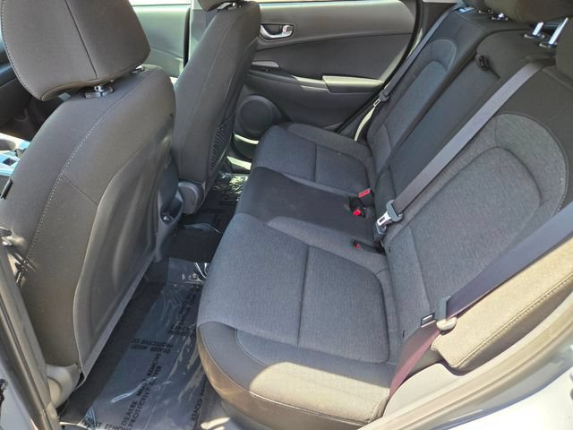 Used 2023 Hyundai Kona SE FWD image 14