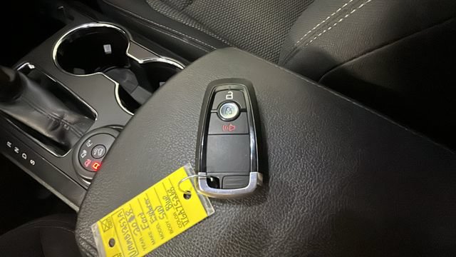 Used 2018 Ford Explorer XLT AWD/4WD image 20