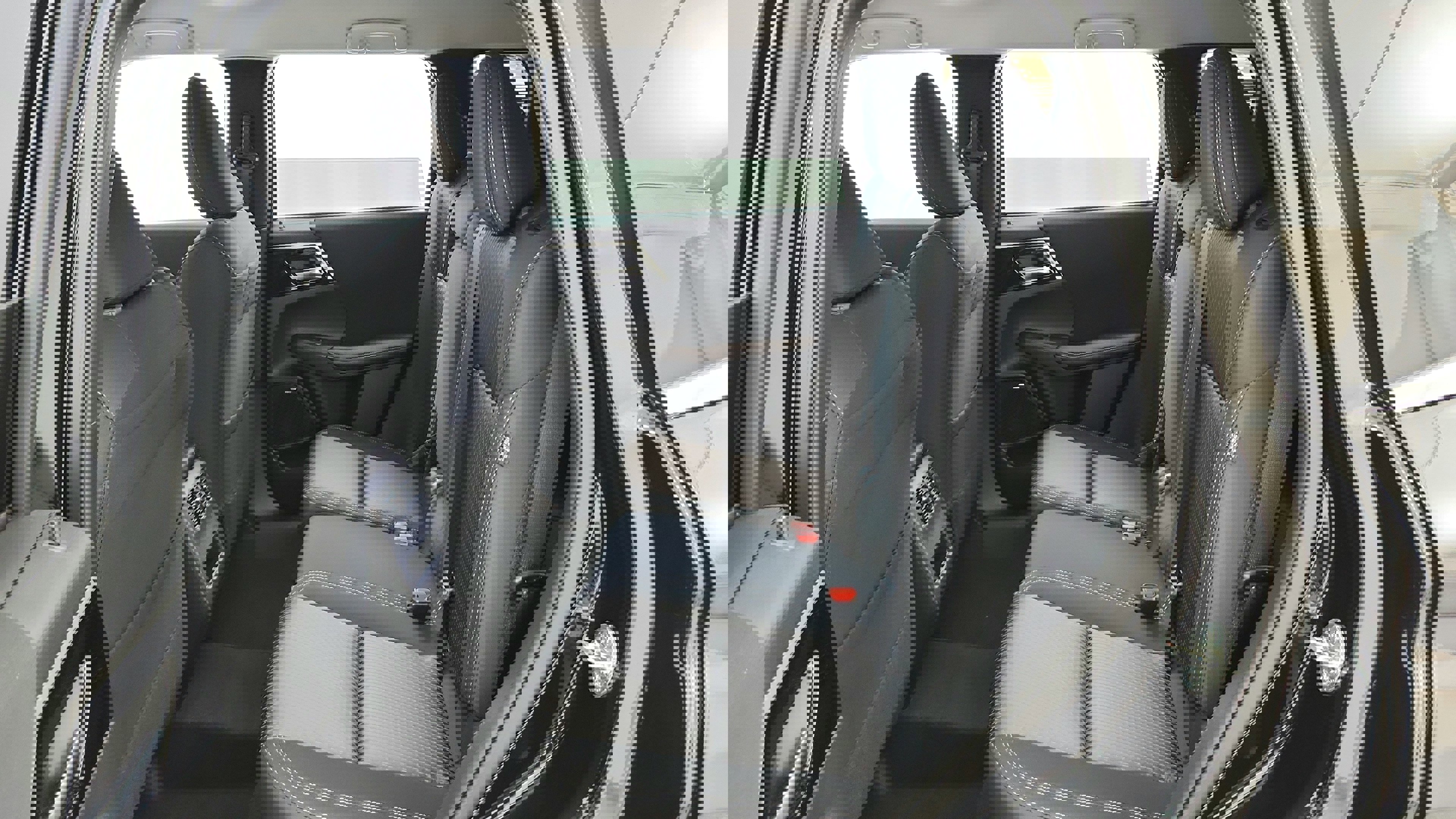 Used 2025 Mitsubishi Outlander ES image 25