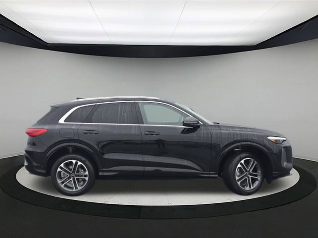 New 2025 Audi Q5 Premium Plus image 8