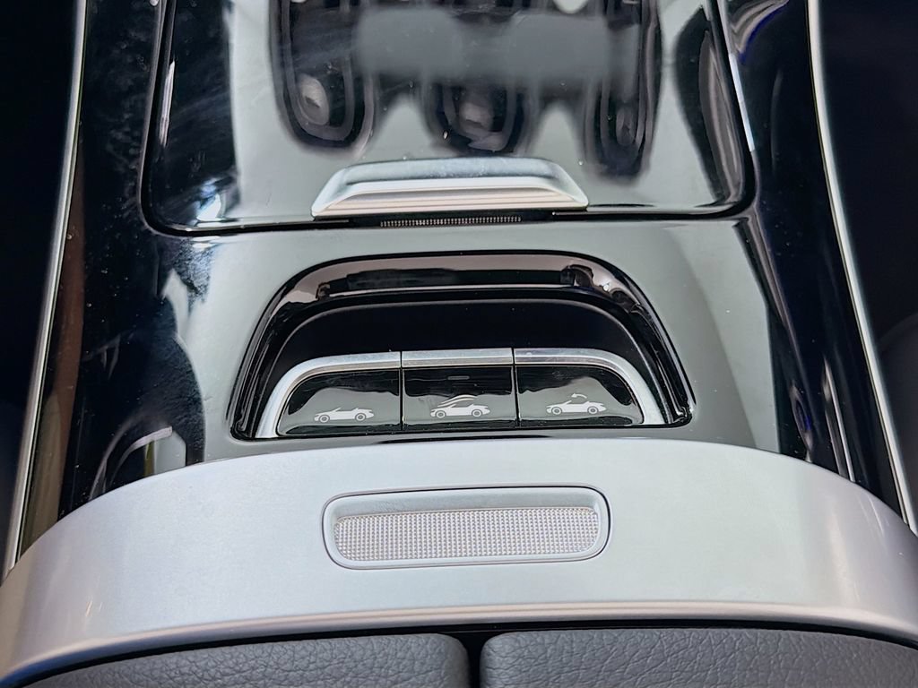 Certified 2024 Mercedes-Benz CLE 300 4MATIC Cabriolet image 28