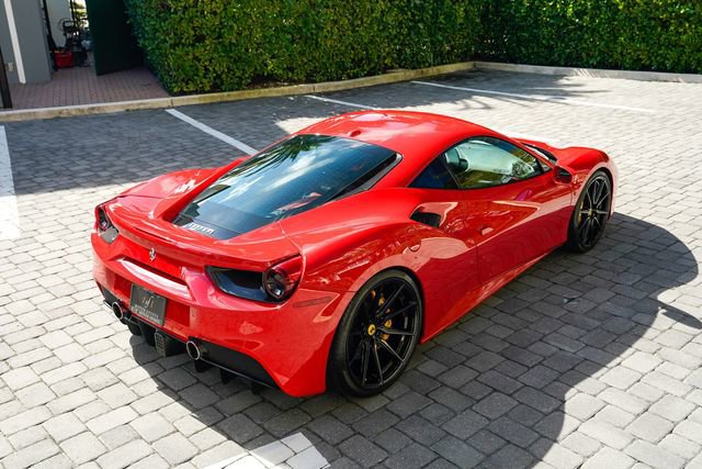 Used 2018 Ferrari 488 GTB image 28