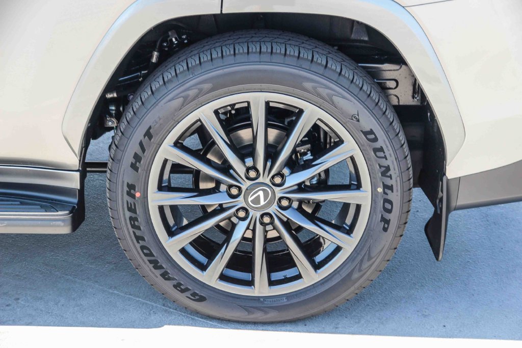 New 2026 Lexus LX 600 F Sport AWD/4WD image 11