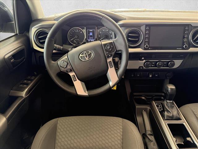 Used 2022 Toyota Tacoma SR5 w/ Technology Package RWD image 11