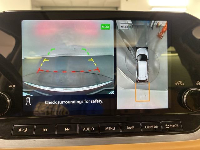 Used 2023 Nissan Rogue Platinum image 26