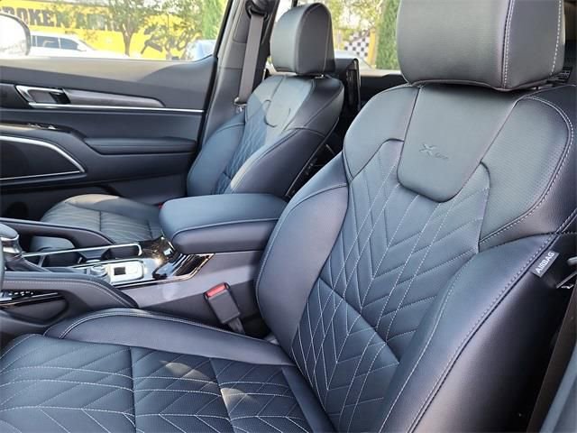 Certified 2025 Kia Telluride SX X-Line image 12