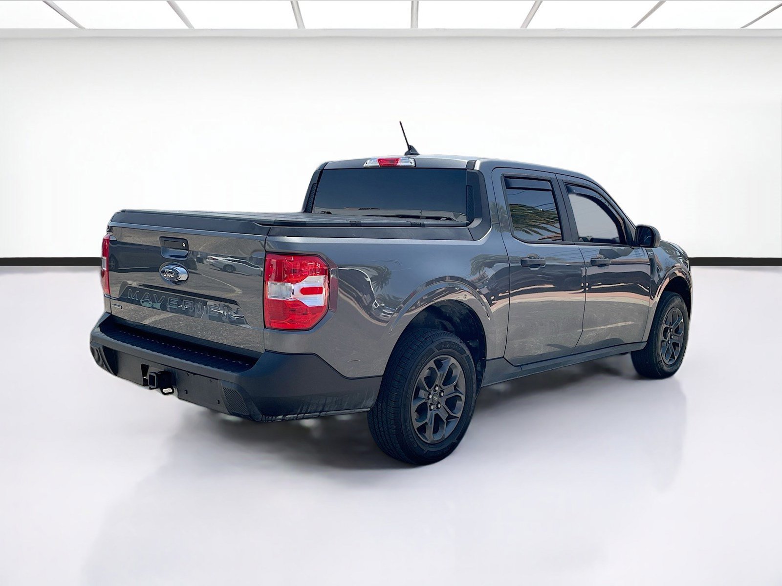 Used 2024 Ford Maverick XLT FWD image 4