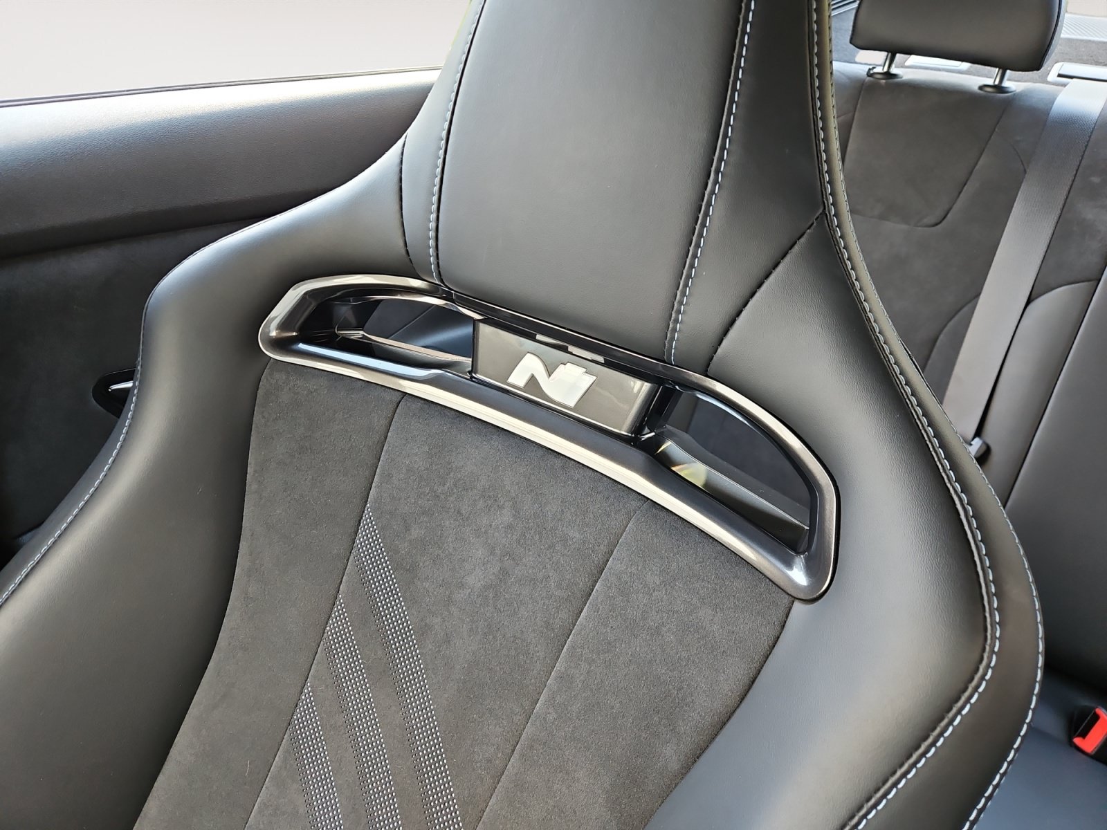 Used 2023 Hyundai Elantra N w/ Cargo Package FWD image 15