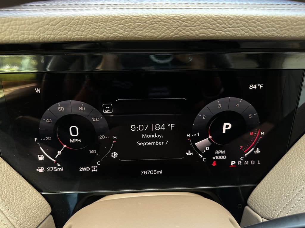 Used 2025 GMC Yukon XL Denali w/ Sun & Power Step Package AWD/4WD image 20