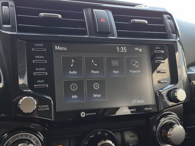 Used 2021 Toyota 4Runner TRD Off-Road AWD/4WD image 32