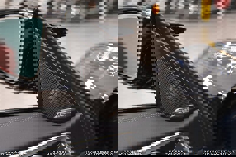 Used 2025 BMW M440i Convertible image 27