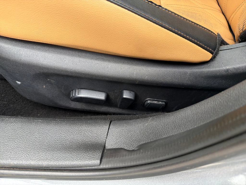 Used 2021 Nissan Sentra SV w/ SV Premium Package FWD image 16