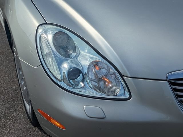 Used 2002 Lexus SC 430 Convertible RWD image 9