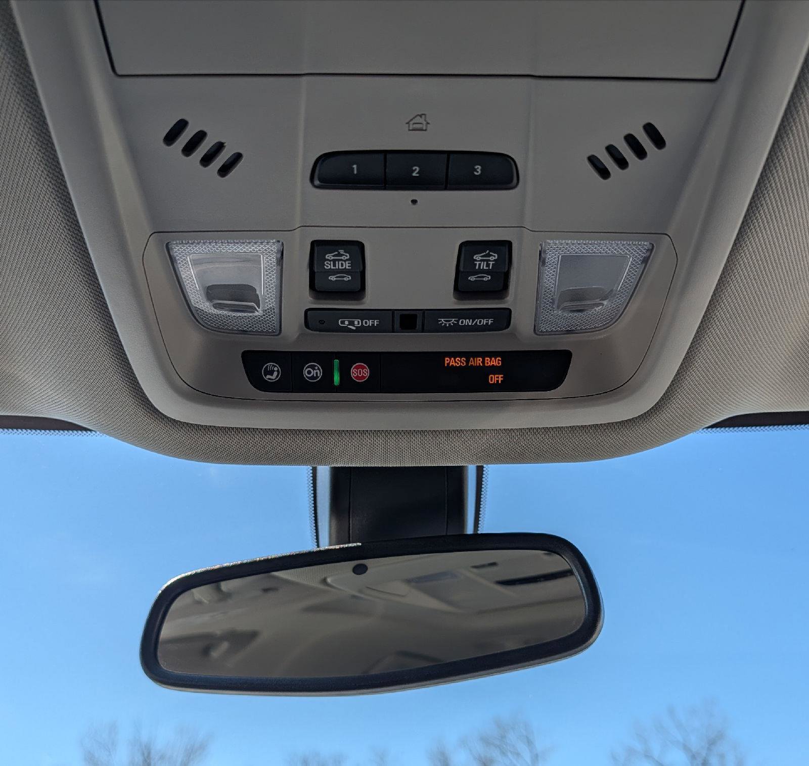 Used 2020 Buick Enclave Essence w/ Sport Touring Edition image 17