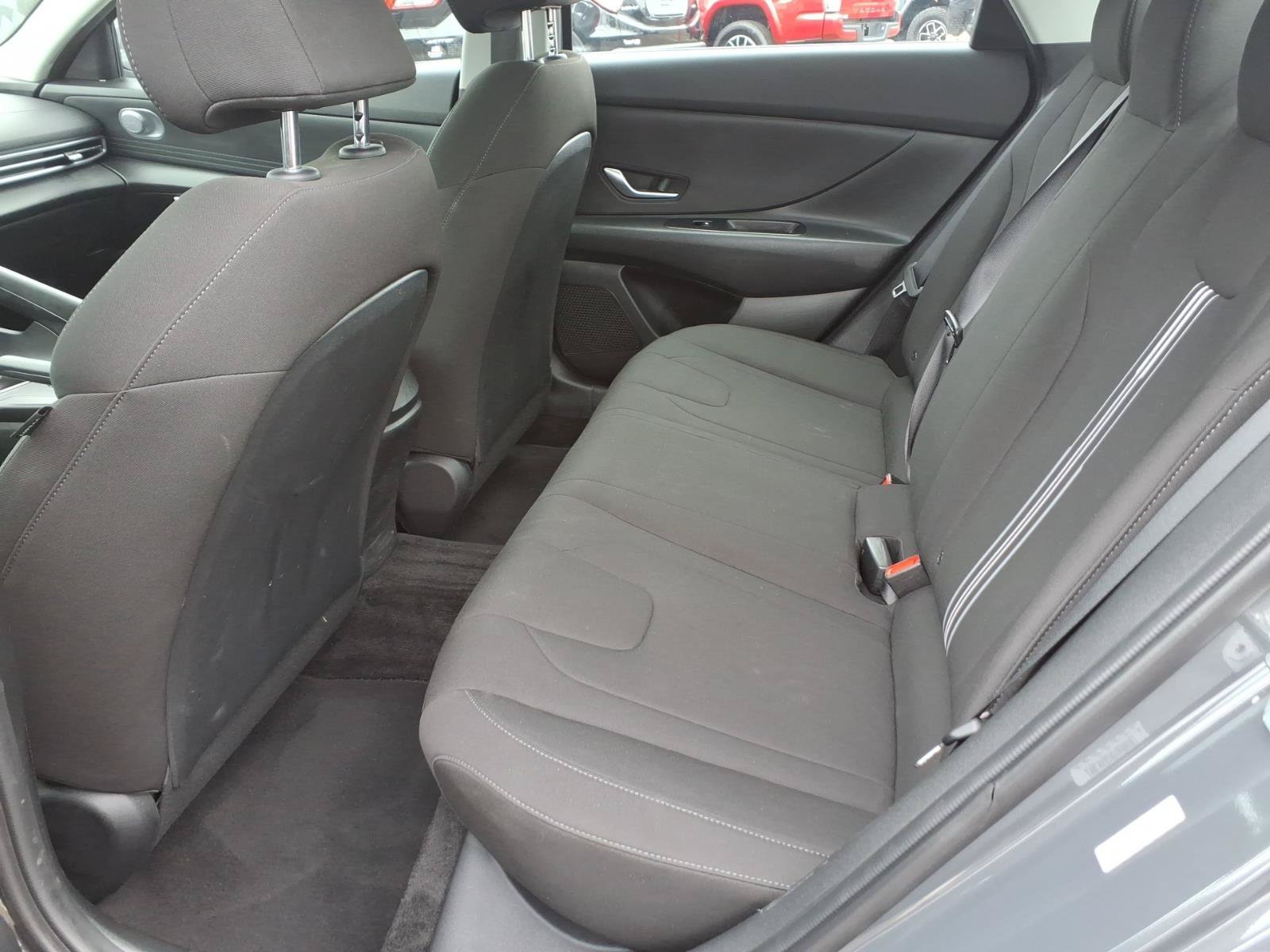 Used 2023 Hyundai Elantra SEL w/ Cargo Package FWD image 23