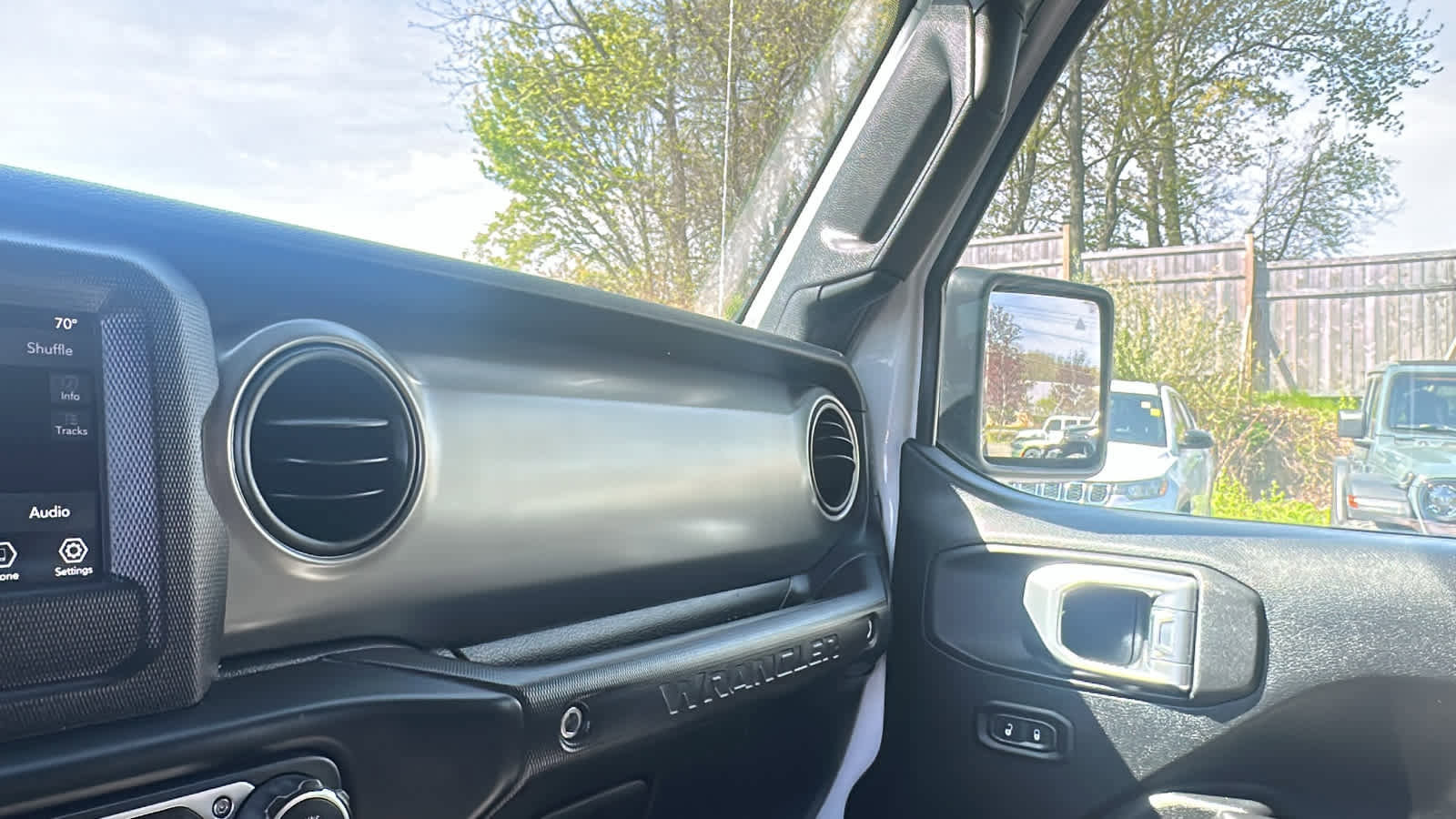 Used 2019 Jeep Wrangler Sport AWD/4WD image 20