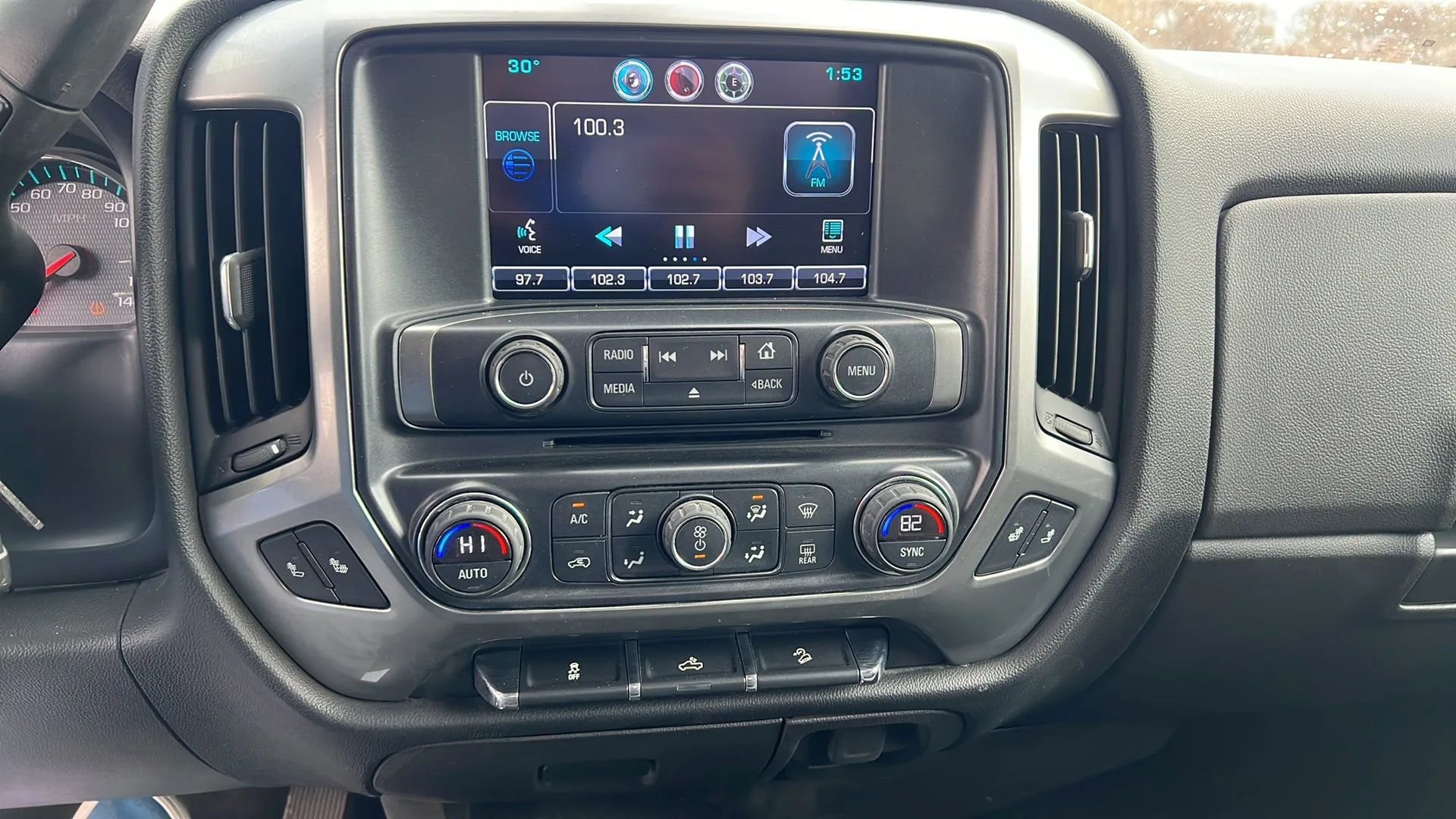 Used 2016 Chevrolet Silverado 2500 LT w/ LT Convenience Package image 23