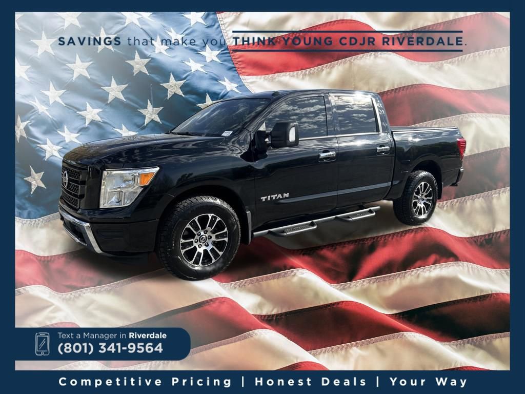 Used 2021 Nissan Titan SV w/ SV Convenience Package image 1