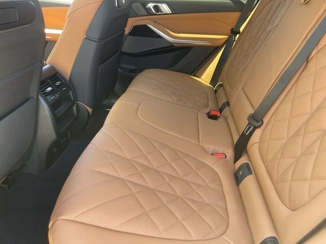 New 2026 BMW X5 xDrive40i w/ M Sport Package image 17