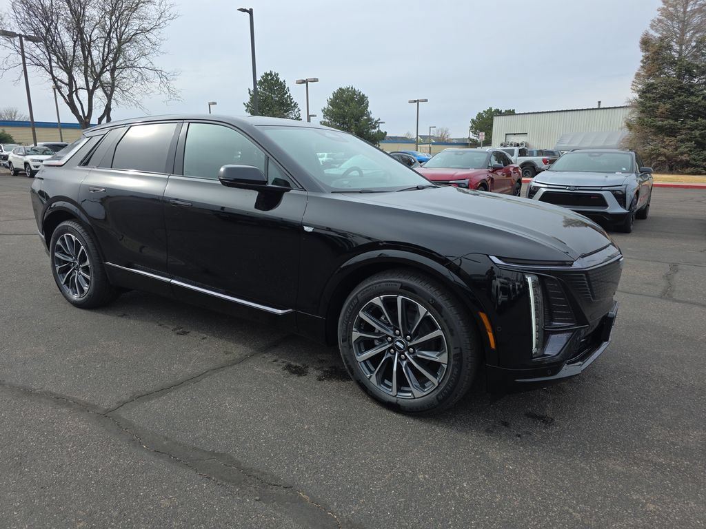 New 2026 Cadillac Lyriq Sport image 7
