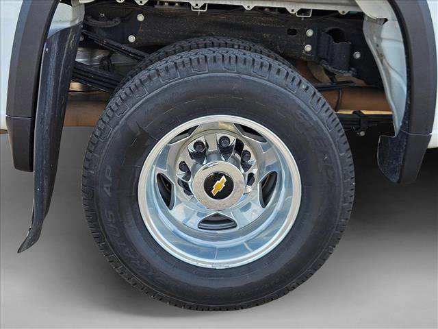 Used 2021 Chevrolet Silverado 3500 High Country w/ Technology Package AWD/4WD image 19