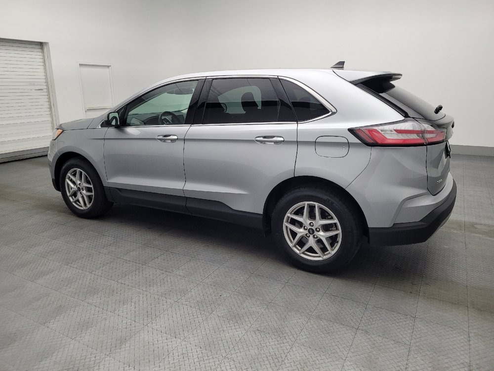 Used 2024 Ford Edge SEL AWD/4WD image 3
