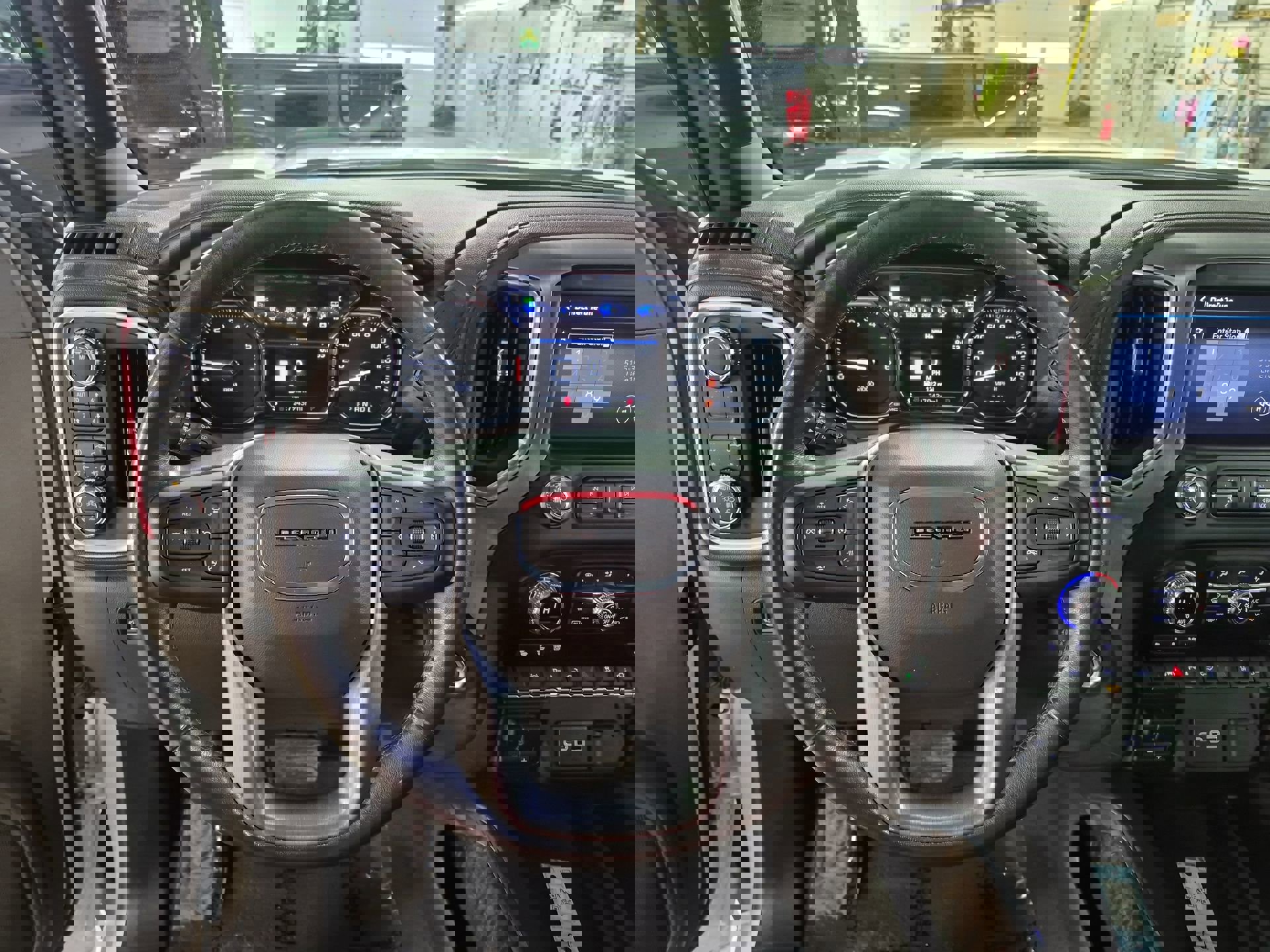 Certified 2022 GMC Sierra 1500 Denali w/ Denali Premium Package image 12