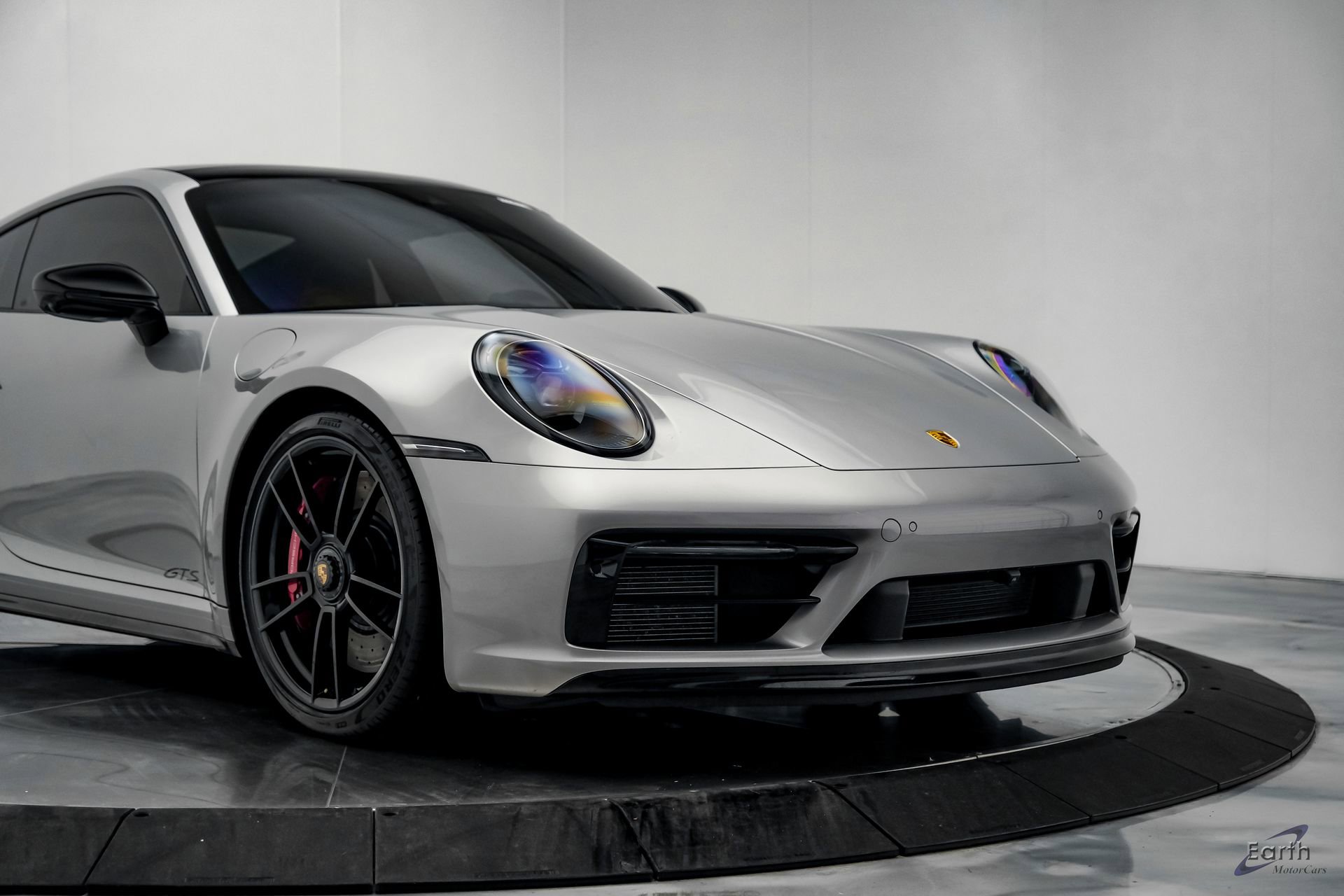 Used 2024 Porsche 911 Carrera 4 GTS AWD/4WD image 25