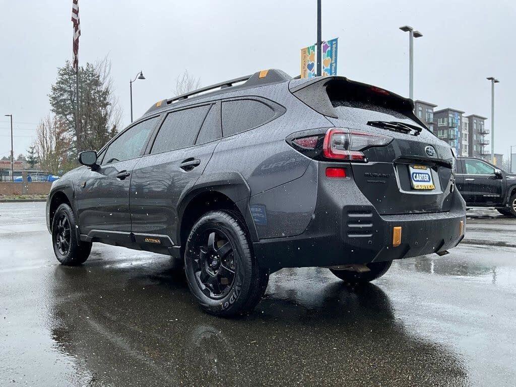 Used 2022 Subaru Outback Wilderness image 6