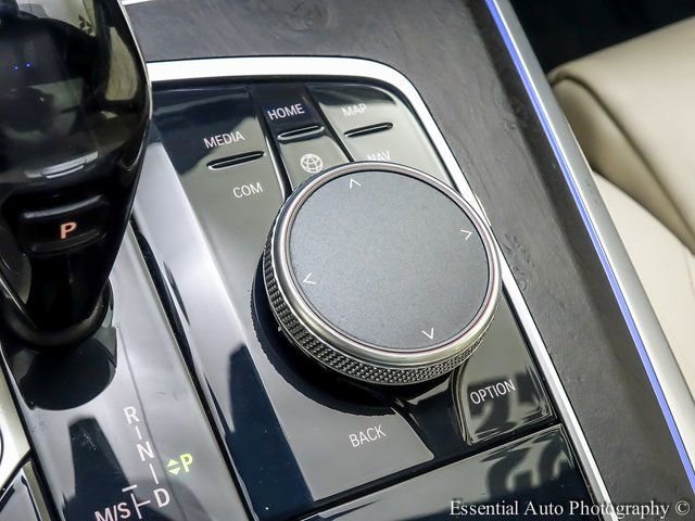 Used 2022 BMW X5 xDrive40i w/ Climate Comfort Package image 18