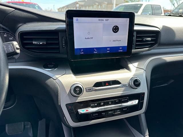 Used 2022 Ford Explorer XLT image 21