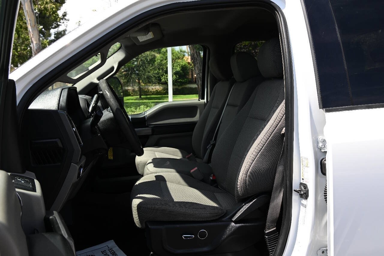 Used 2018 Ford F350 XLT w/ XLT Value Package RWD image 9