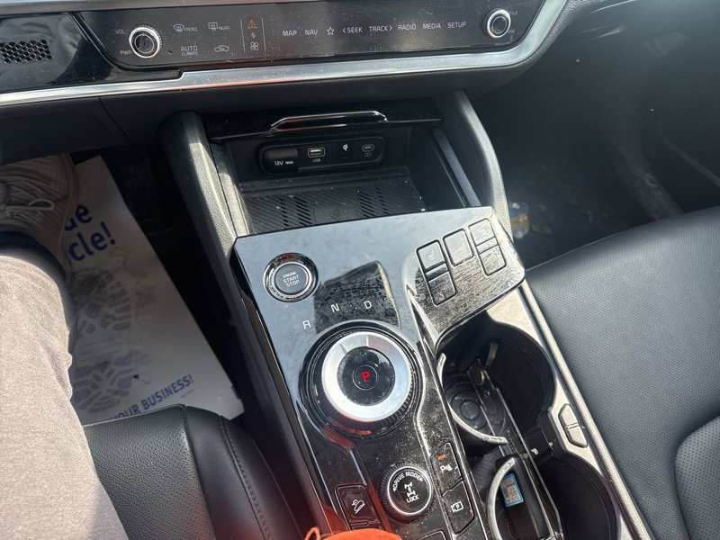 Used 2024 Kia Sportage EX w/ EX Premium Package image 17