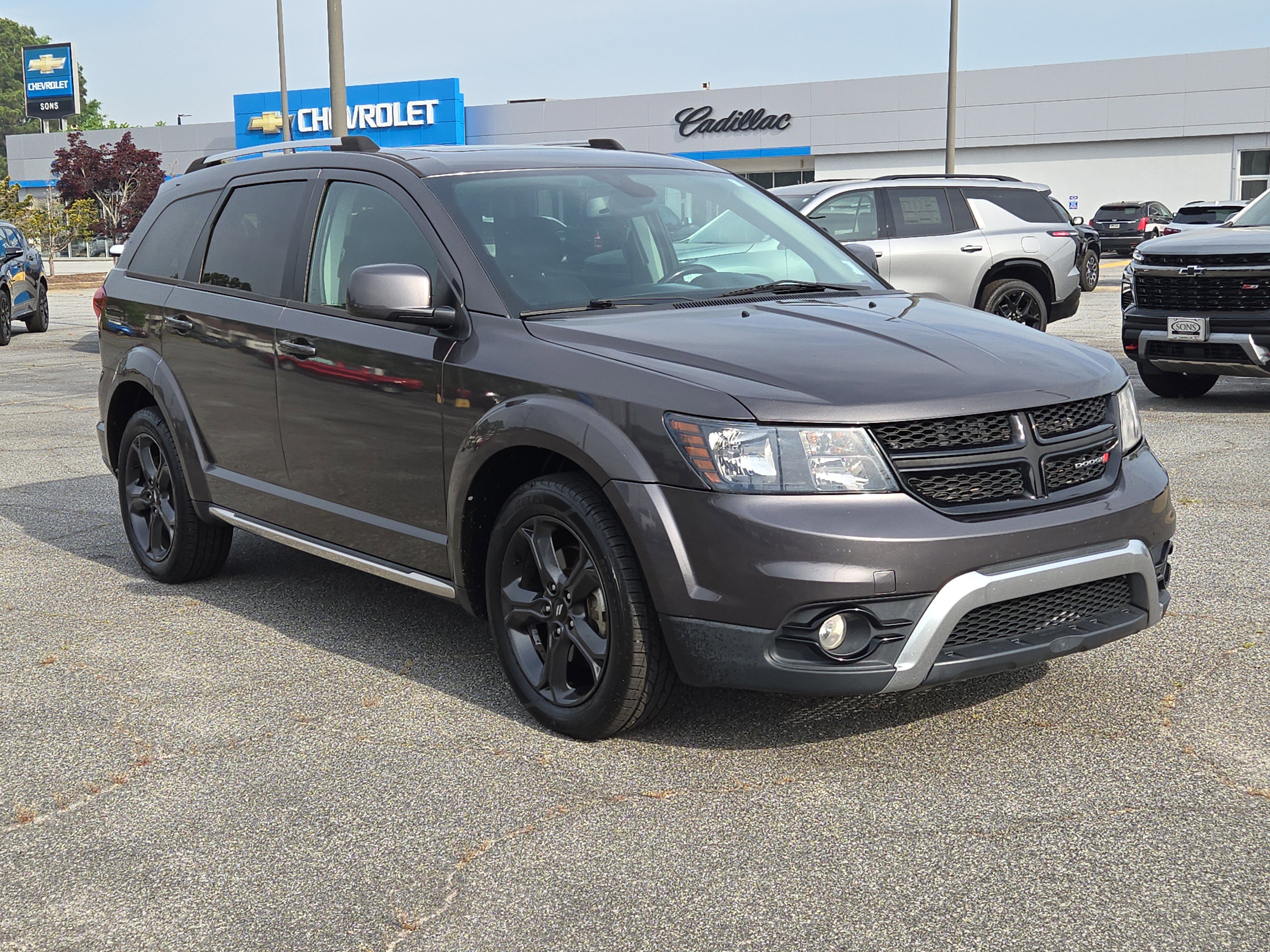 Used 2020 Dodge Journey Crossroad w/ Popular Equipment Group FWD image 4