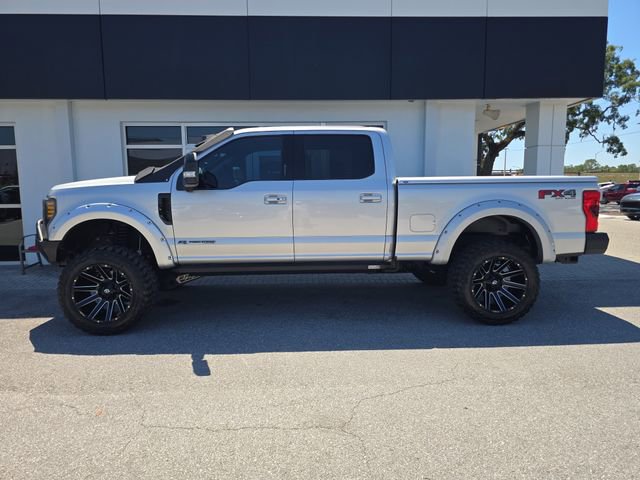 Used 2019 Ford F250 Lariat w/ Lariat Ultimate Package AWD/4WD image 4