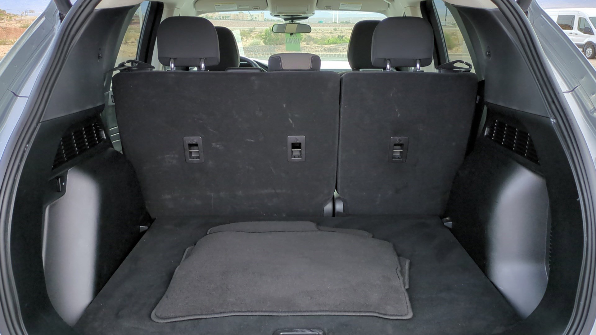 Used 2022 Ford Escape SE w/ SE Sport Appearance Package FWD image 28