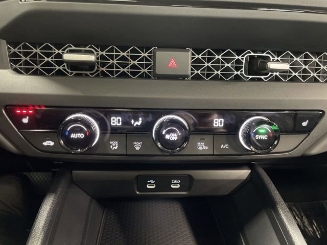 Used 2025 Honda Accord SE image 19