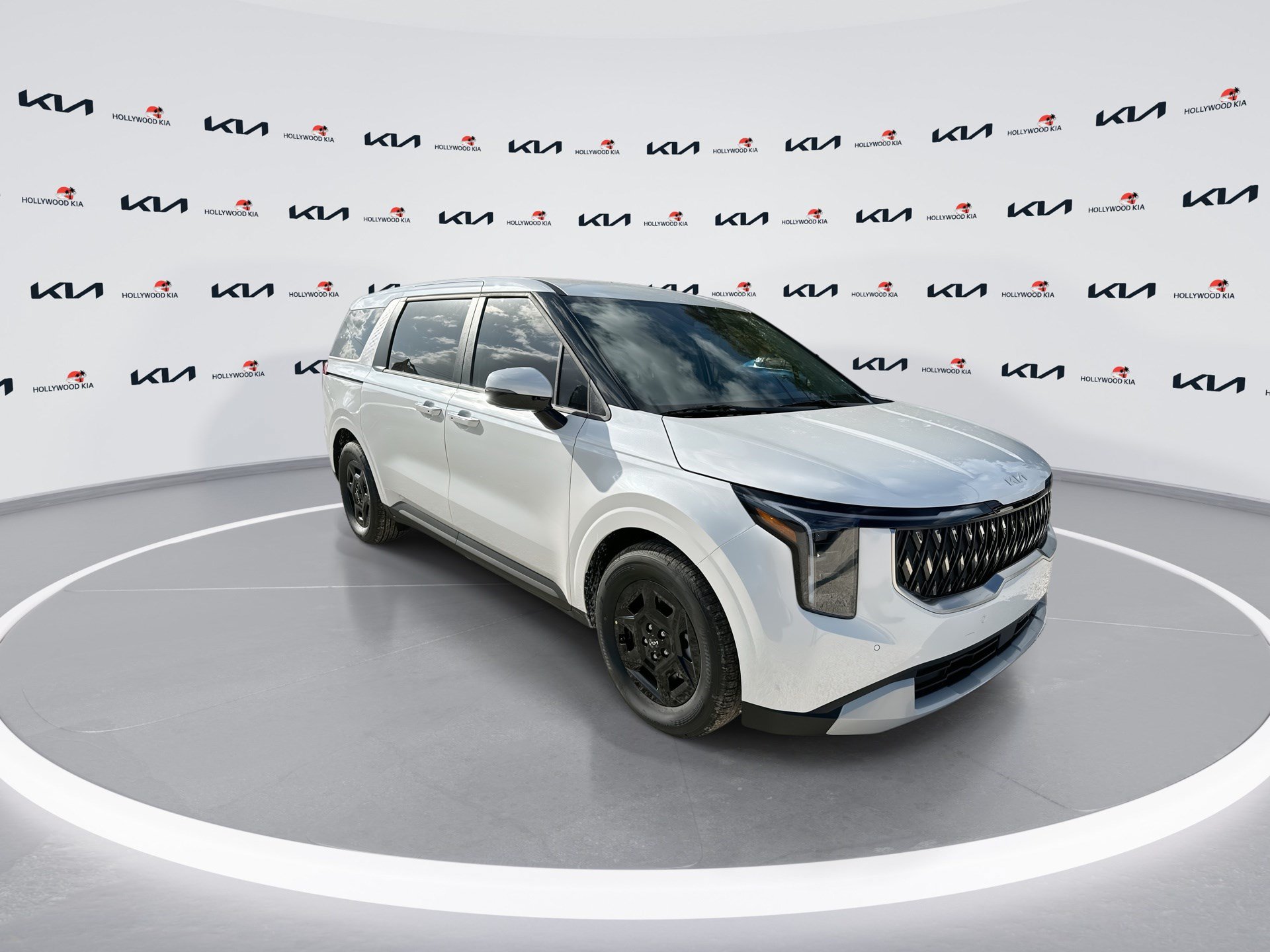 New 2026 Kia Carnival LX FWD image 2