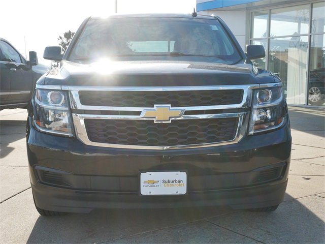 Used 2017 Chevrolet Tahoe LT image 2