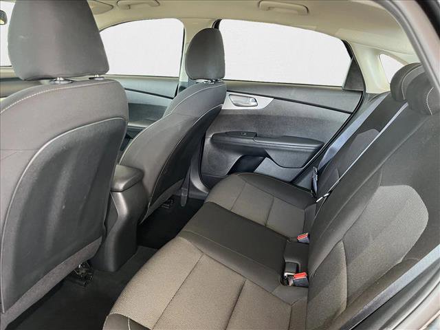 Used 2023 Kia Forte LXS image 10