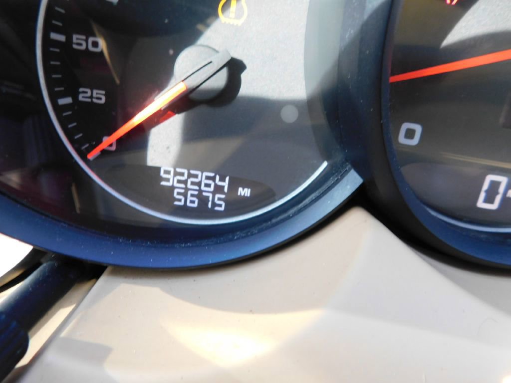 Used 2014 Porsche Cayenne AWD/4WD image 23
